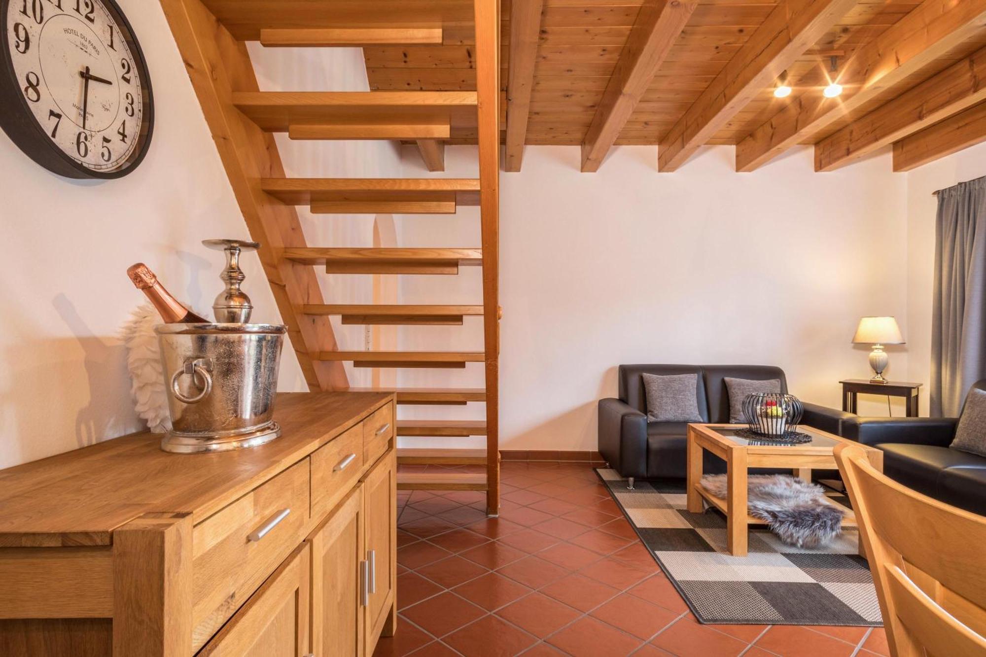 Apartment Heilig 1 *