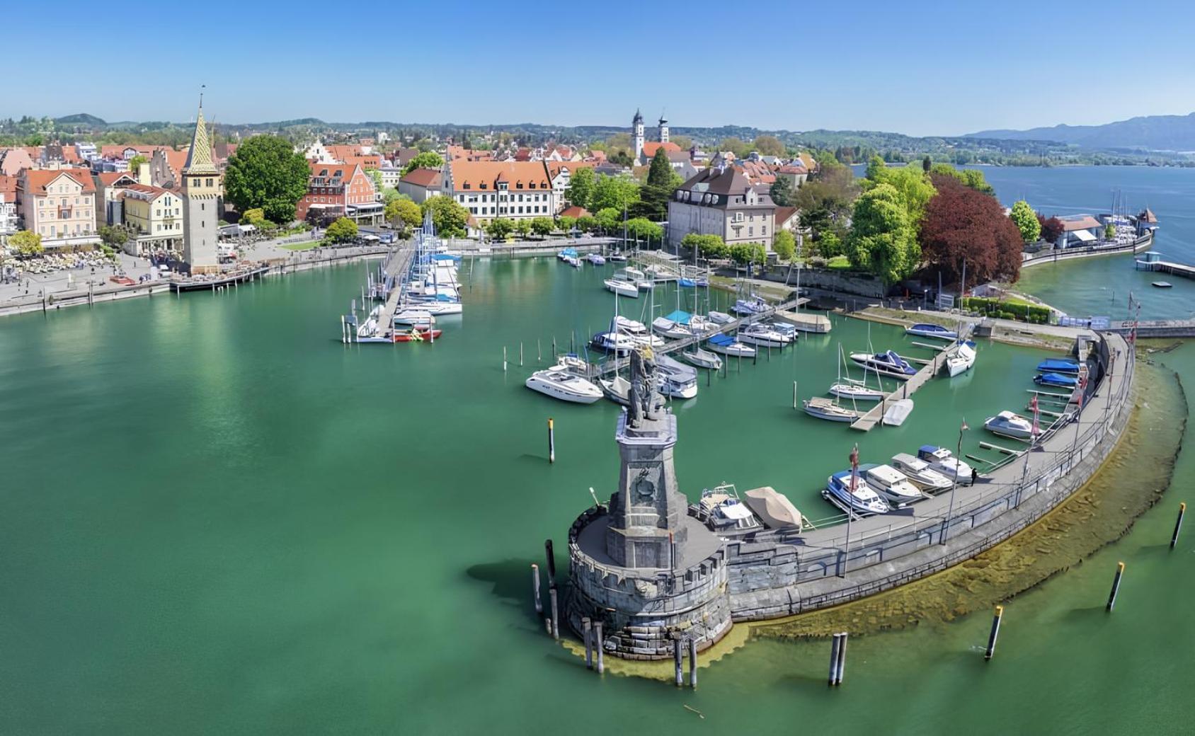 Wood World Luxury - Massage - Bergblick - Tranpolin- Parken Apartment *