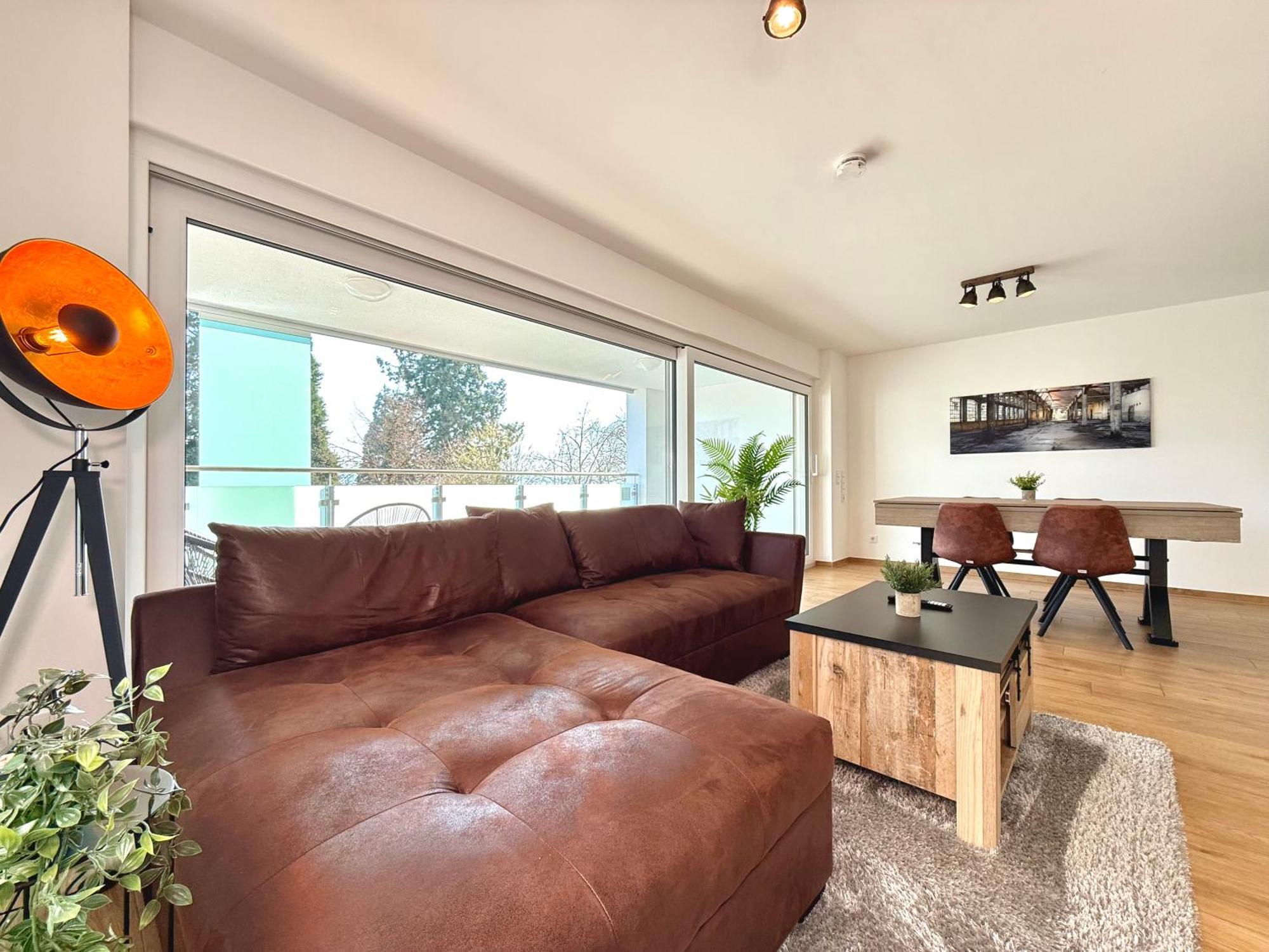 Living Timeless- Happy Living Bodensee Direkt Am Mit Billard, Parkplatz Und Balkon Fuer Bis Zu 6 Personen *