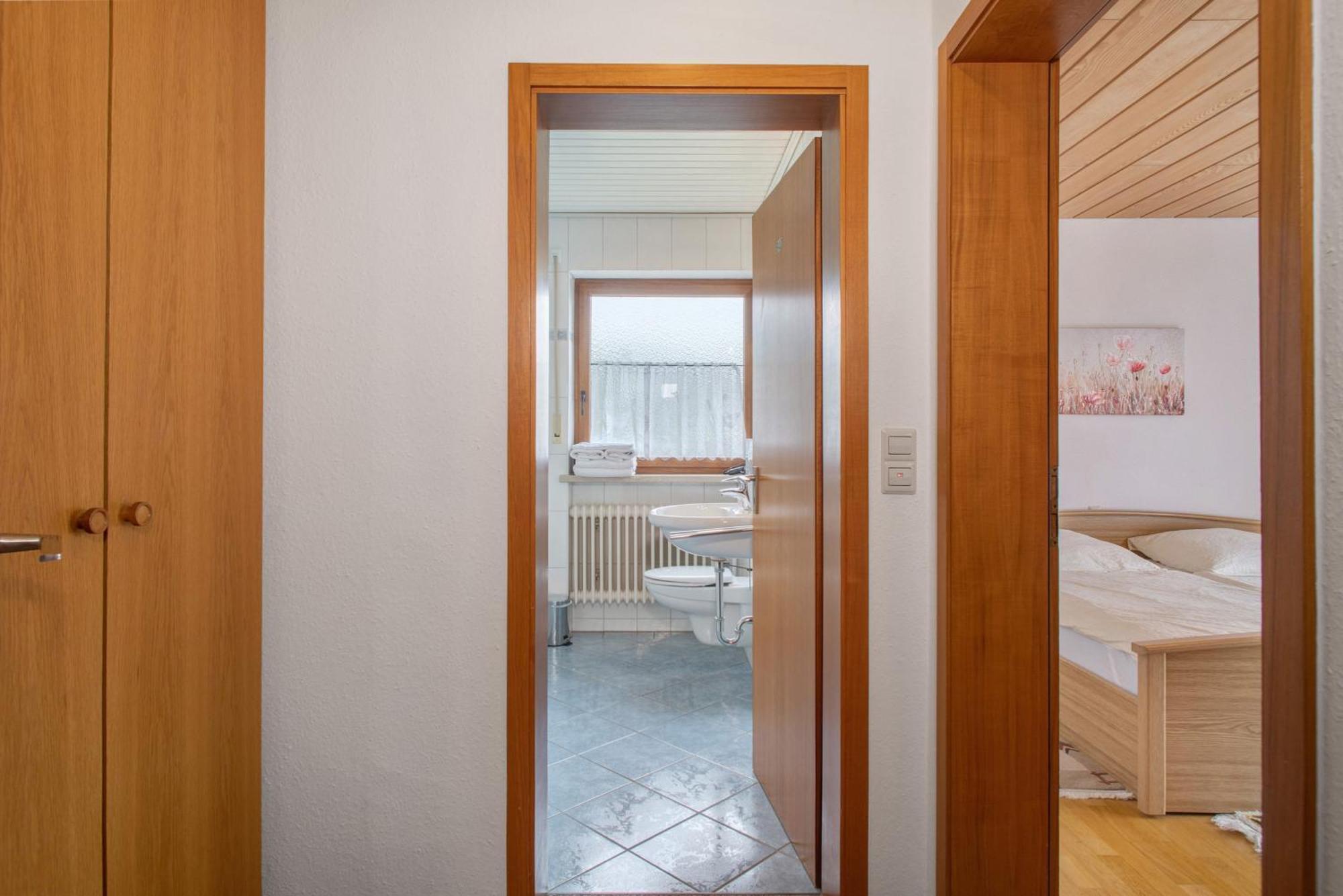 Garni Vitamari Guest house
