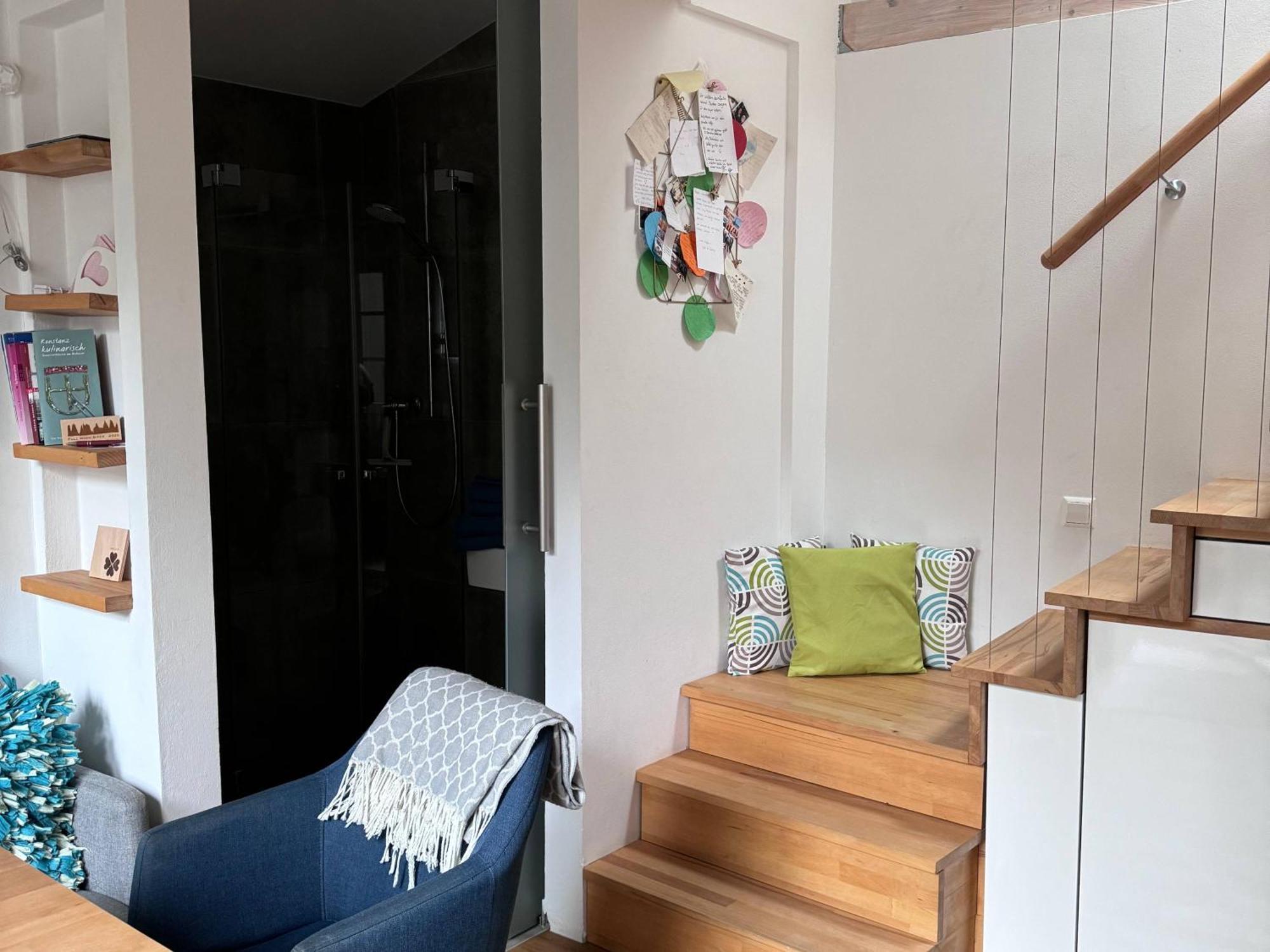 Guest house Seeglueck Oase - Charmante Mit Garten Gaestezimmern Und Tiny House Nahe Universitaet Insel Mainau Und In