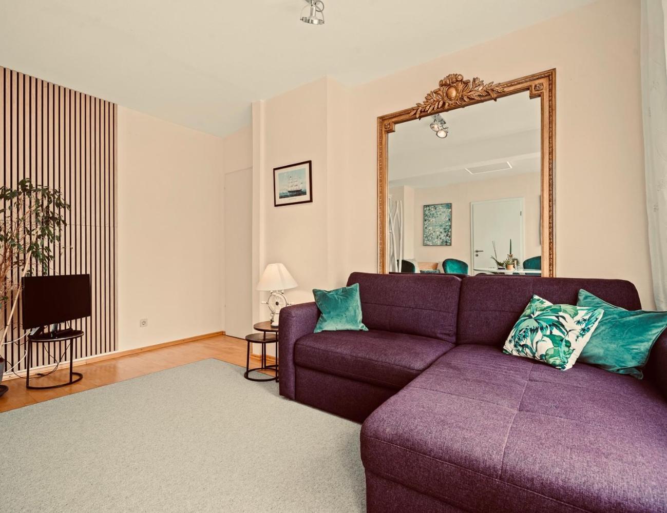 Apartment Louise 50 M Zum *