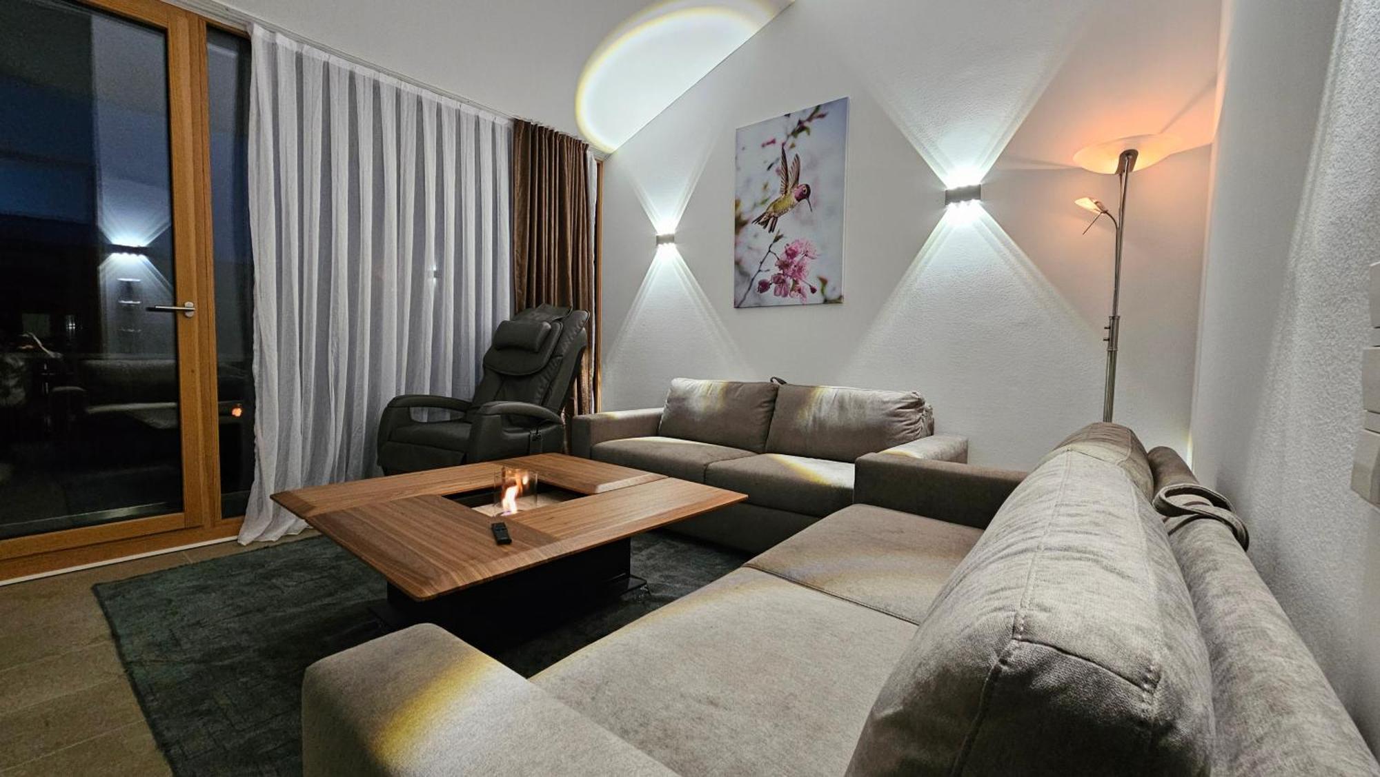 Bodensee Penthouse 21d - Seesicht - Billiard - Massage - Bbq - Tischkicker - Parken - Panorama Exklusive Ohningen