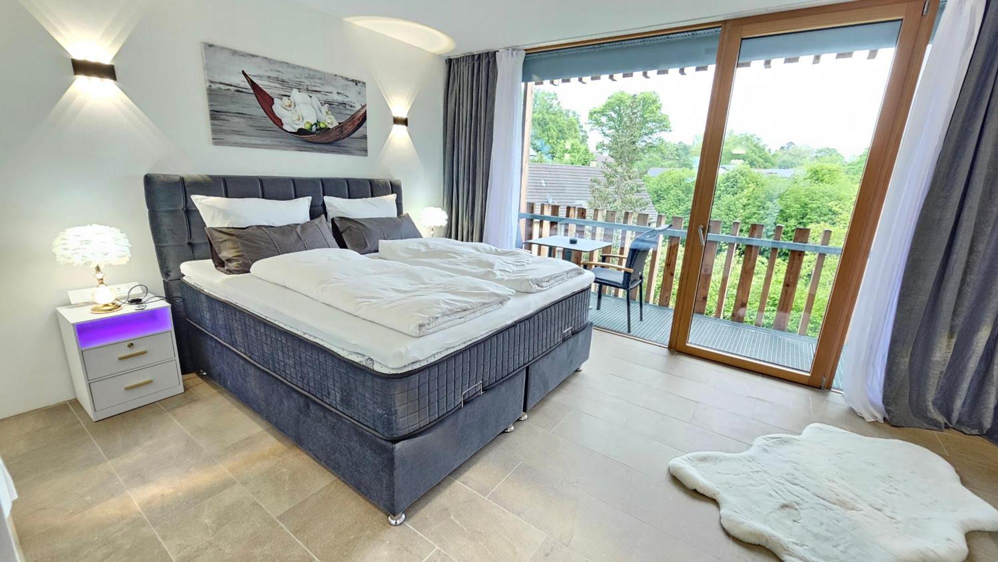 Bodensee Penthouse 21d - Seesicht - Billiard - Massage - Bbq - Tischkicker - Parken - Panorama Exklusive Apartment Ohningen