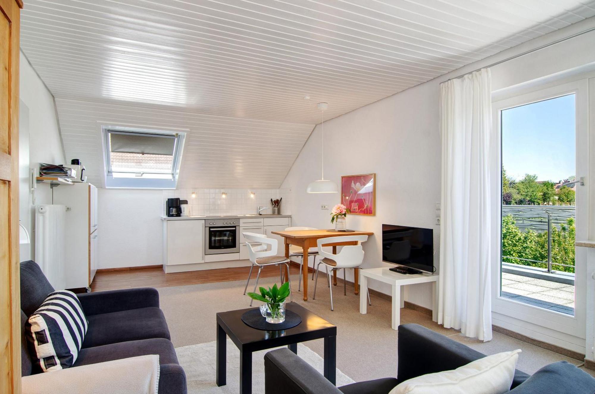 Riedel Apartment *