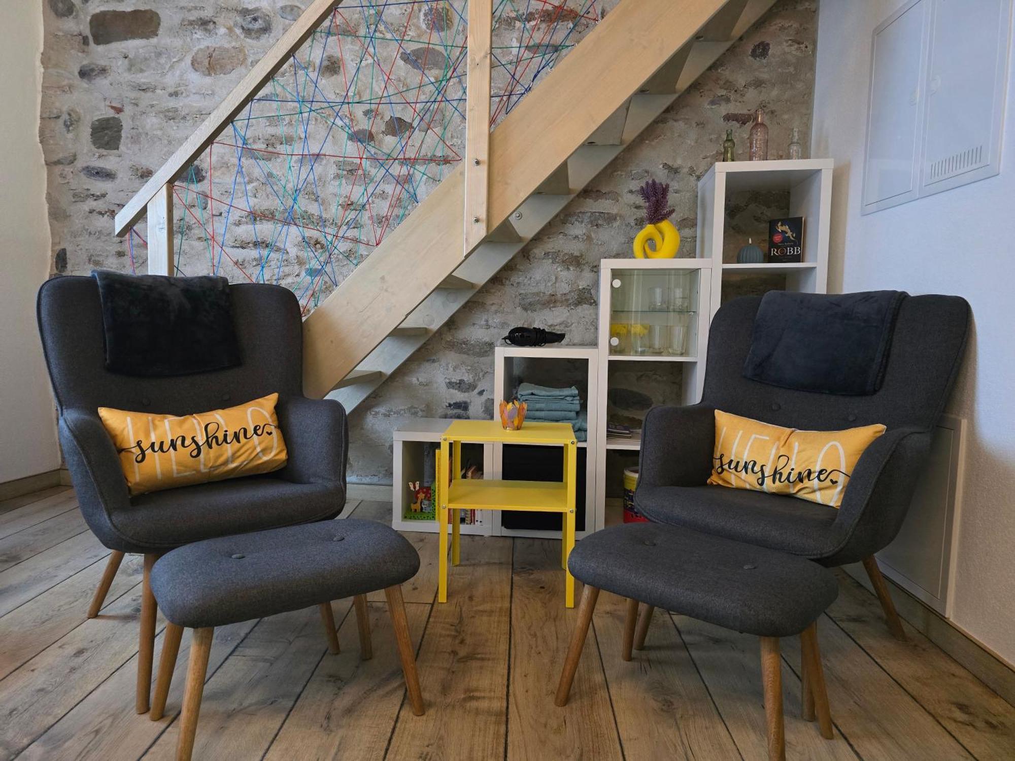 Neu Renovierte Galeriewohnung In Der Altstadt *