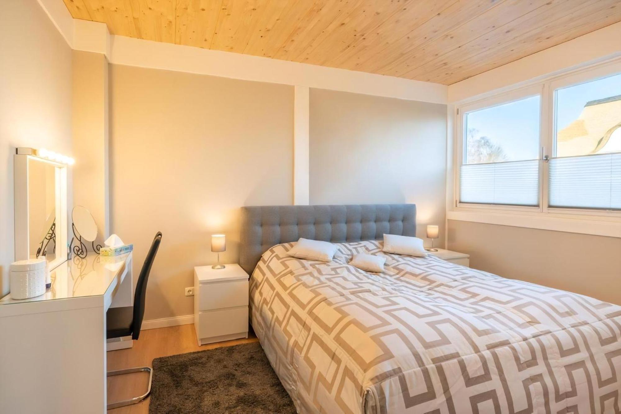 Grosses Luxusferienhaus Mit Whirlpool Karlshagen