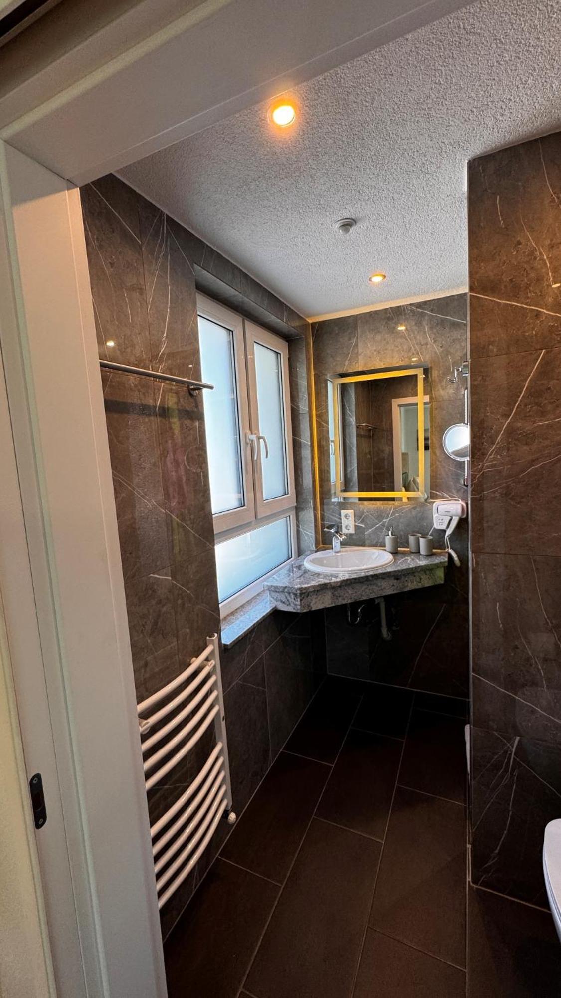 Bed & Breakfast Bodensee Sunshine & Apts. *