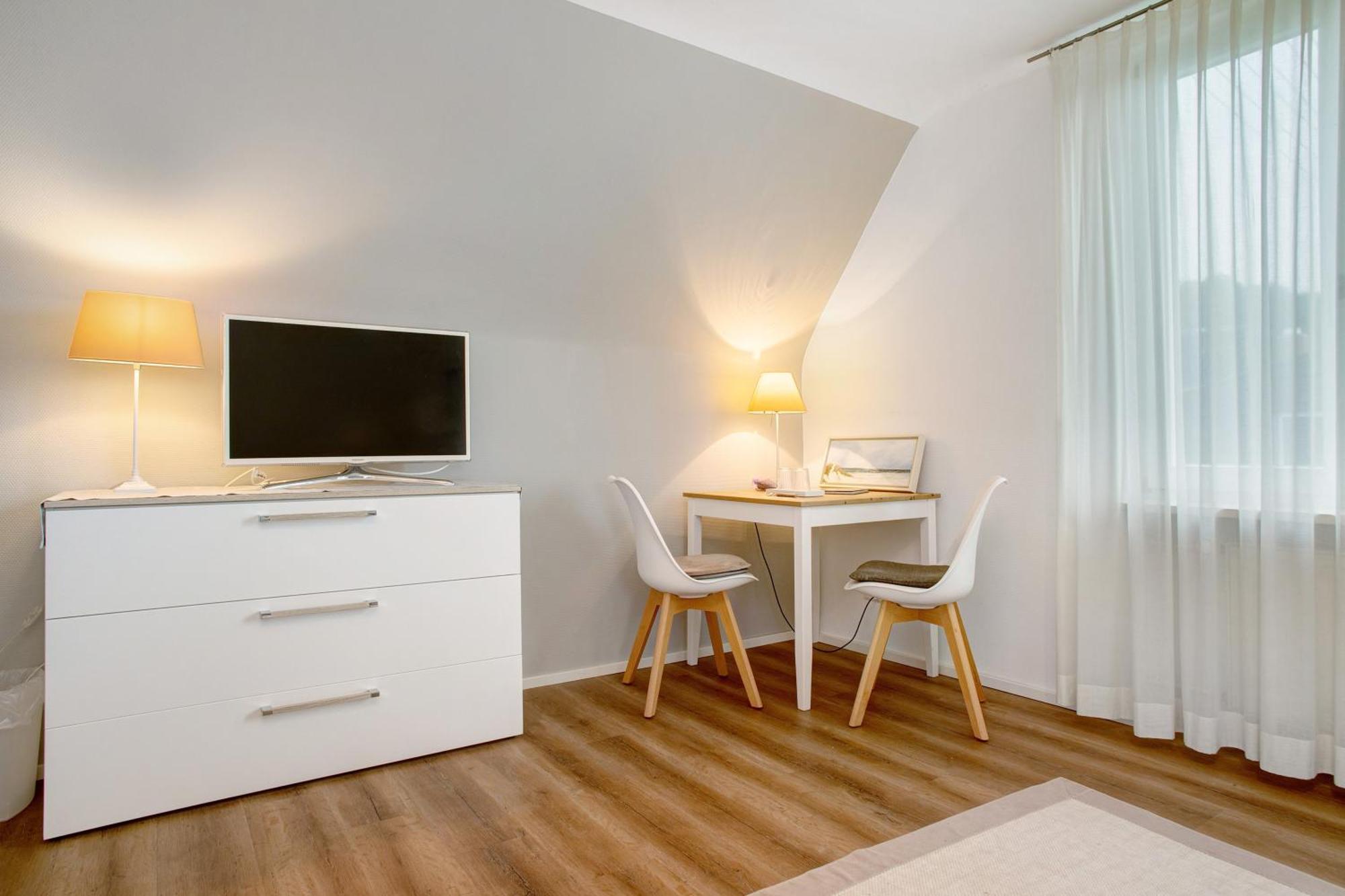 Bed & Breakfast Gaestezimmer Cleo