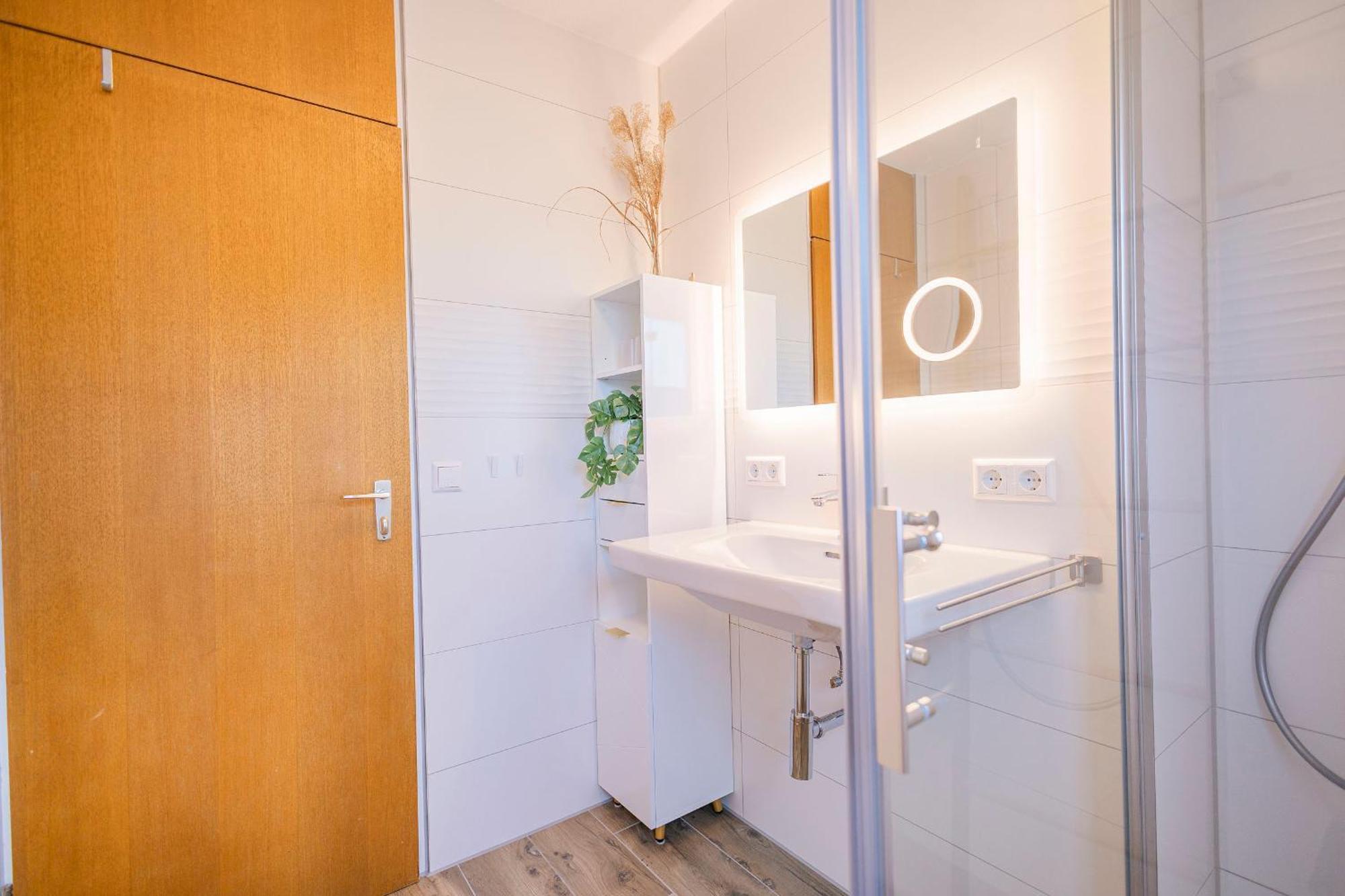 Apartment Ferienwohnpark Zwei-zimmer-apartment 53 01 Immenstaad am Bodensee