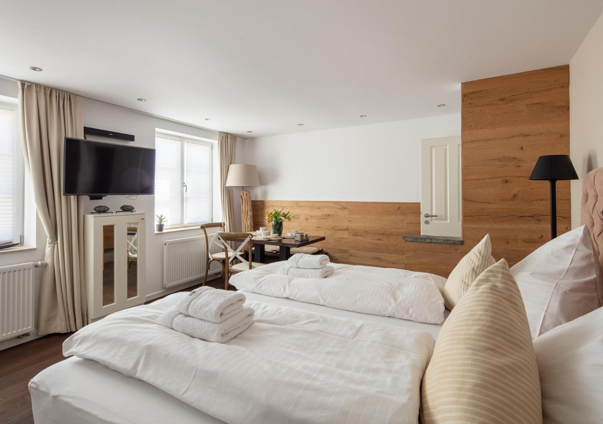 Apartment Seehaus - Seerosen Allensbach