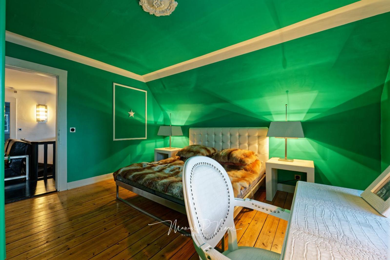 Holiday home Philipp Plein - Designervilla Mit Pool *