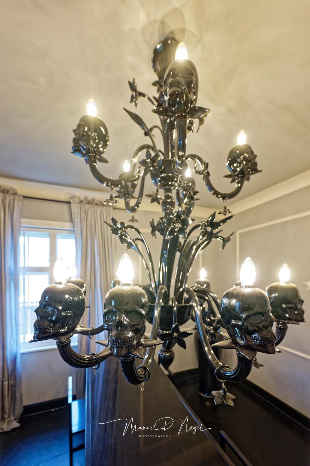 Holiday home Philipp Plein - Designervilla Mit Pool Amriswil