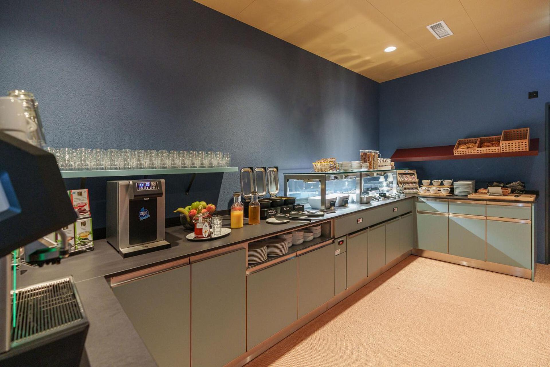 B-smart Hotel