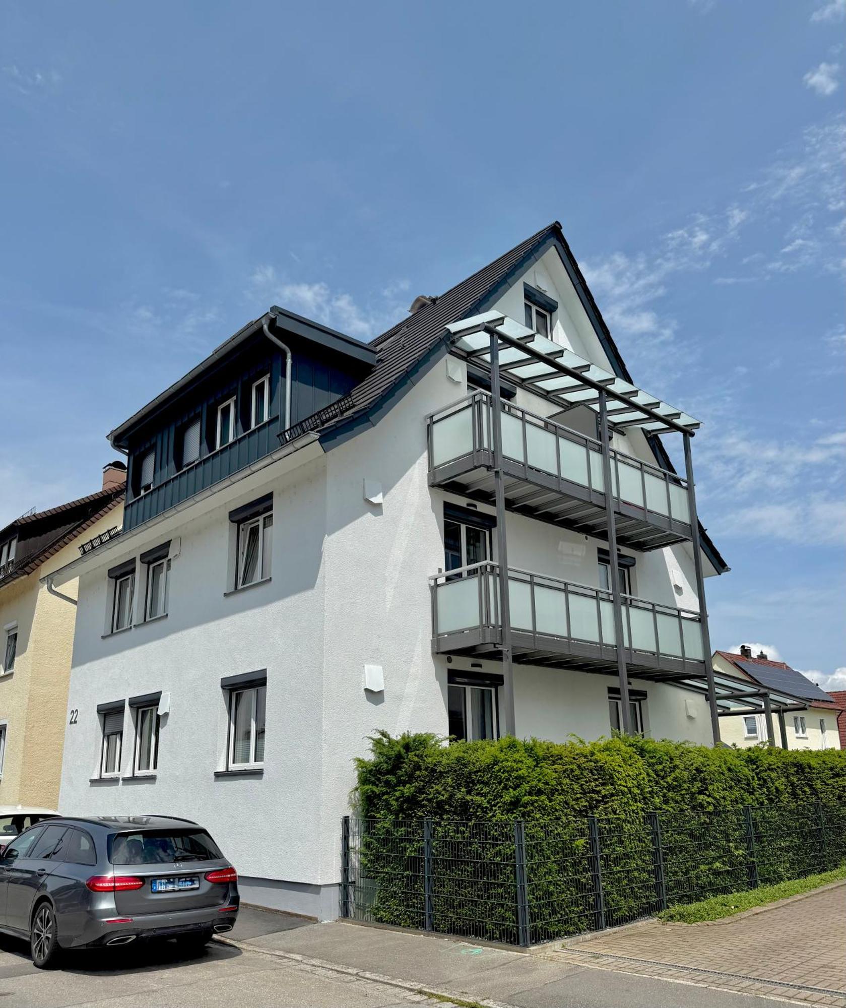 Moderne 2,5 Zimmer-wohnung * Friedrichshafen