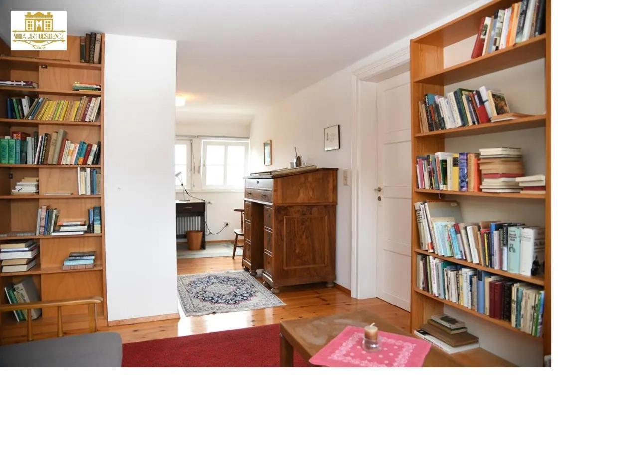 Art Apartment
