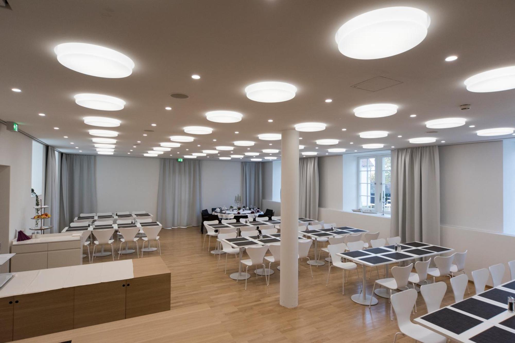 Seminar- Und Businesshotel Schloss Hofen