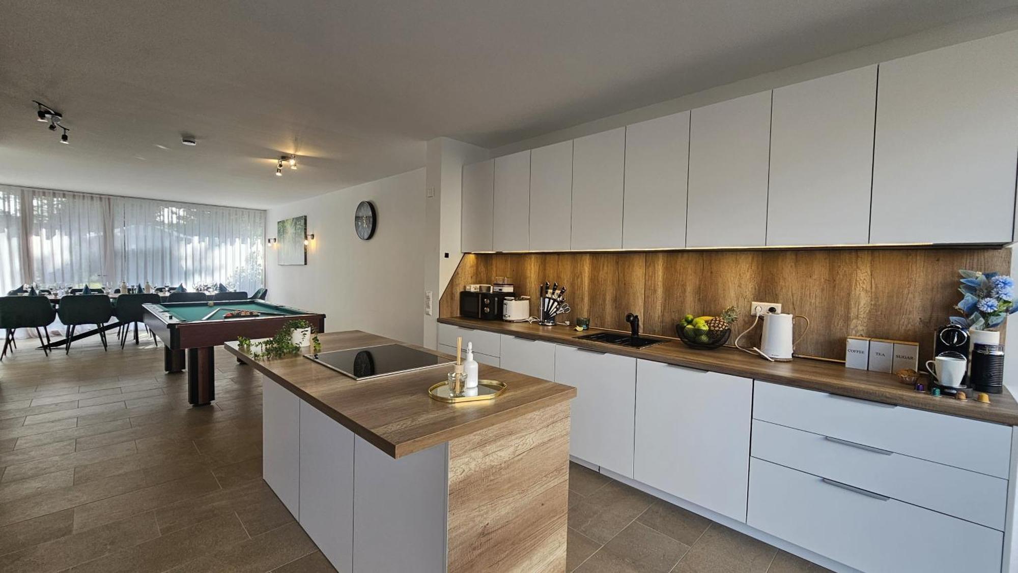 Bodensee Penthouse 23i - Seesicht - Billiard - Panorama Exklusive Apartment Ohningen