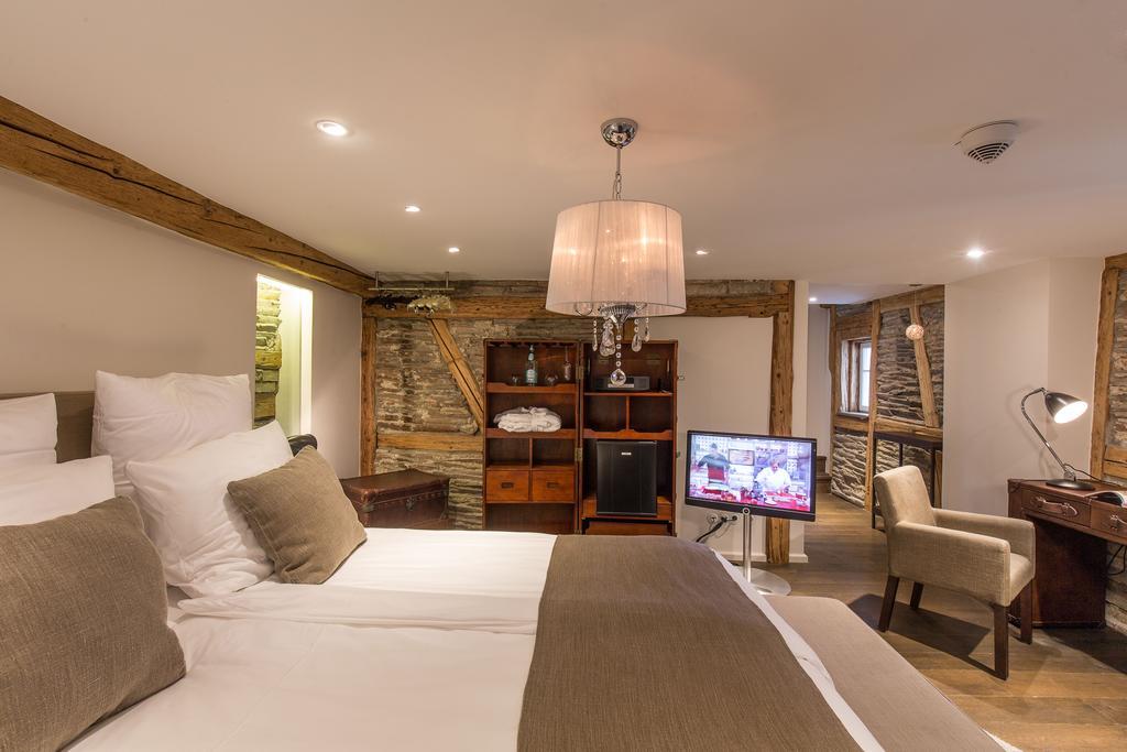 Boutique - Adara 4*