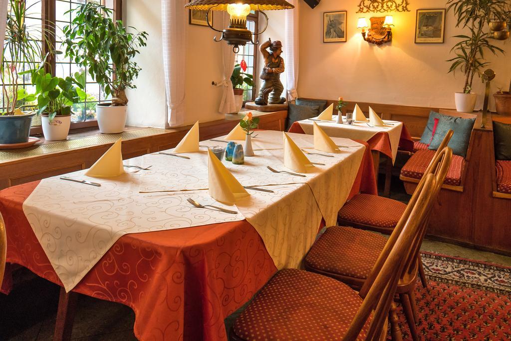 Zum Lieben Augustin Hotel