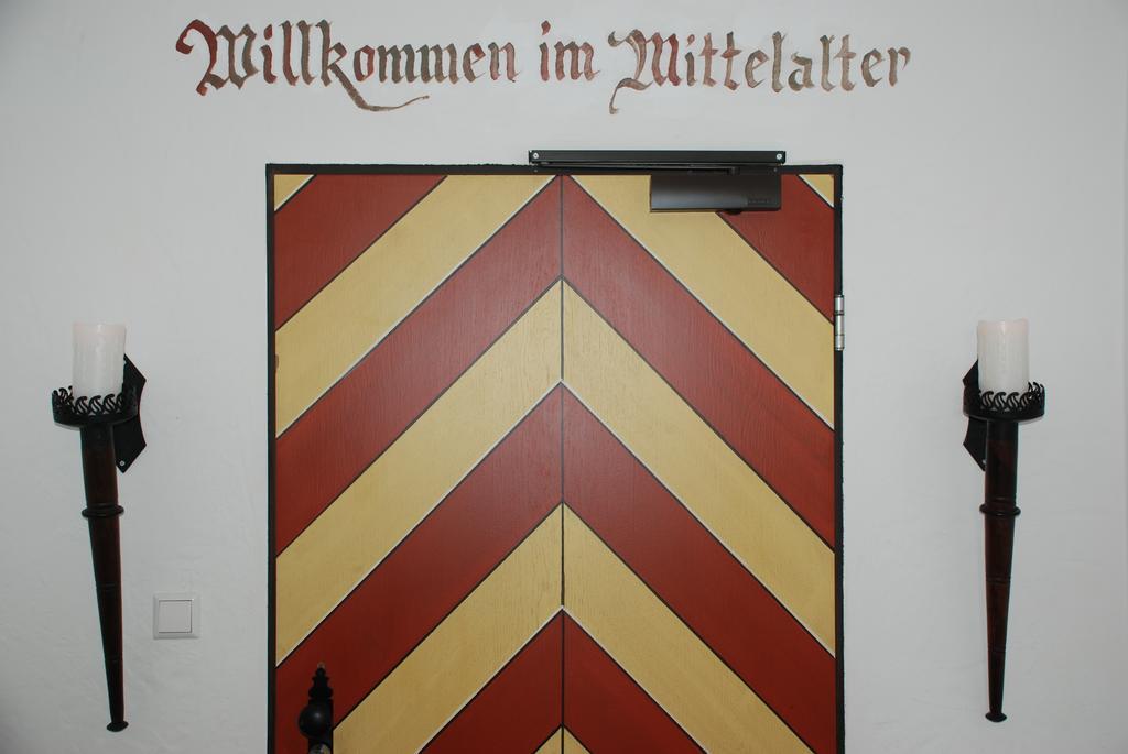 Mittelalterhotel-gaestehaus Rauchfang Hotel