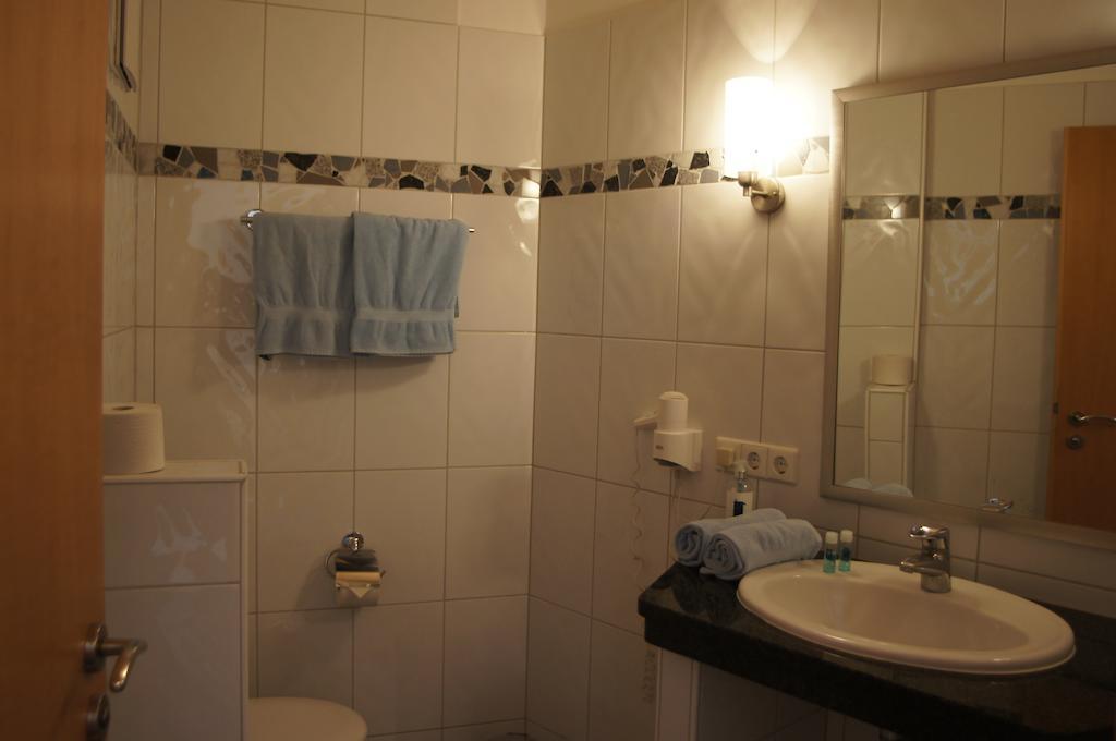 Hotel Zum Adler - Wahlwies 3*