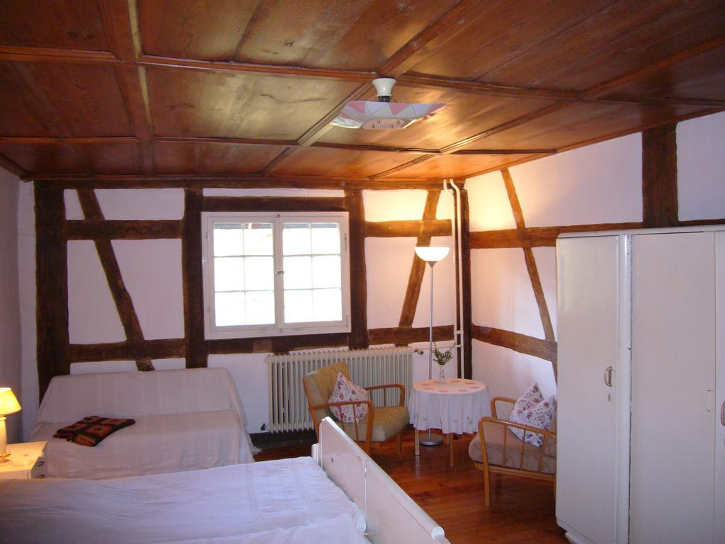Privatunterkunft Burghof Wallhausen *