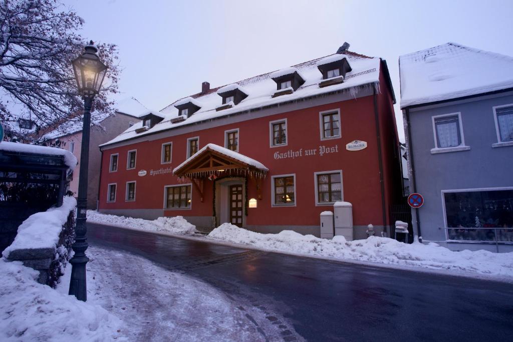 Zur Post Wellness Und Sporthotel 3*