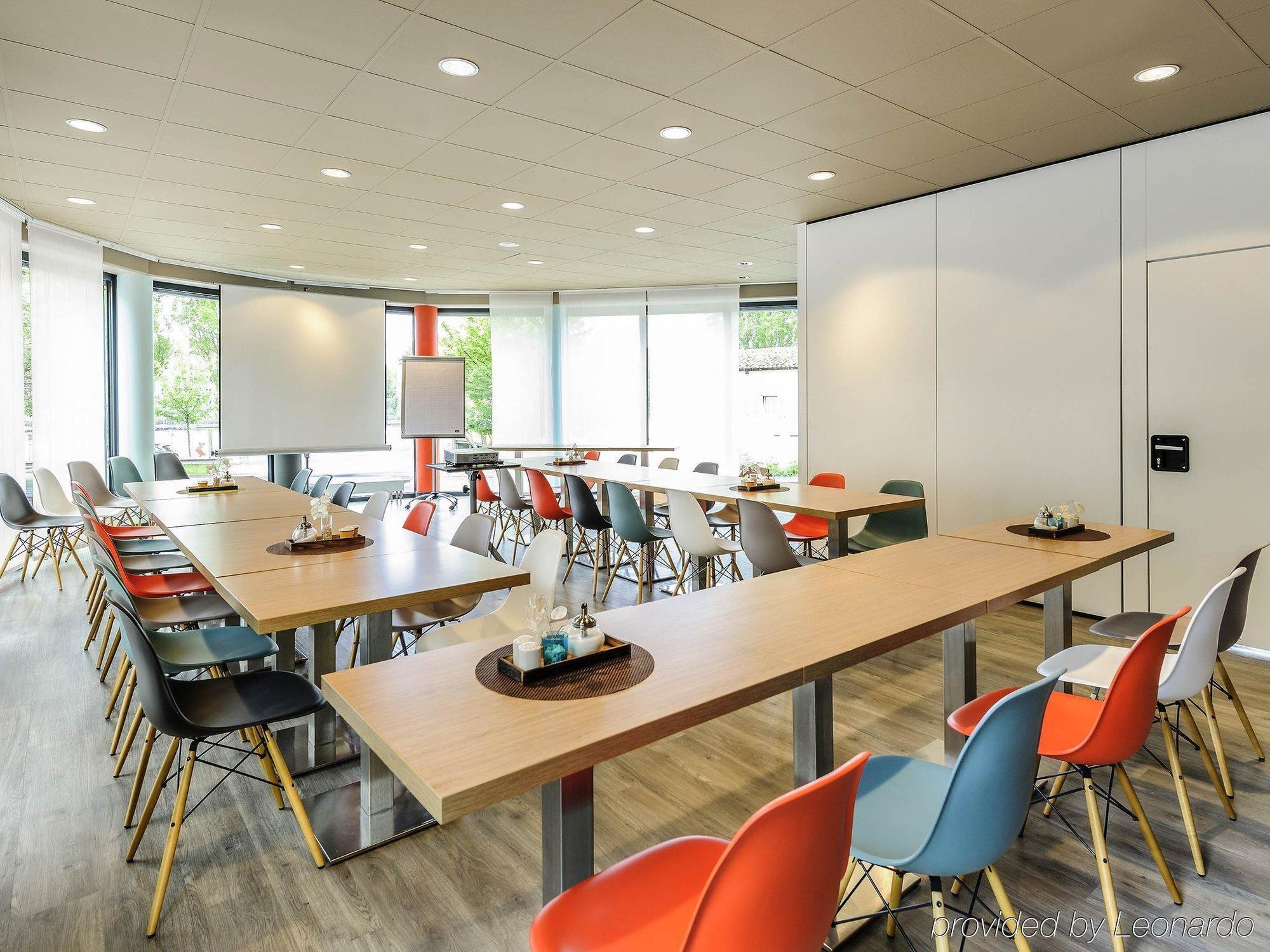 Ibis Hotel 3*