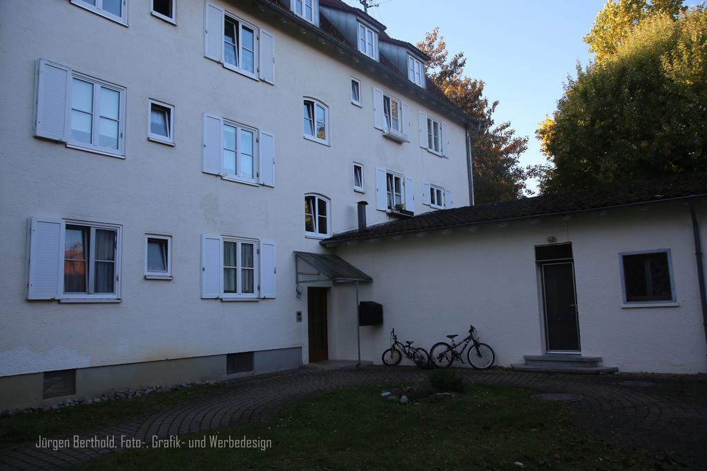 Homestay Lakeside Smoker-apartment