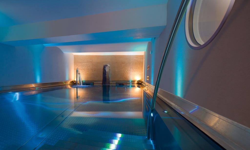 Yachthotel Helvetia Spa- Und Wellnessdomizil 4*