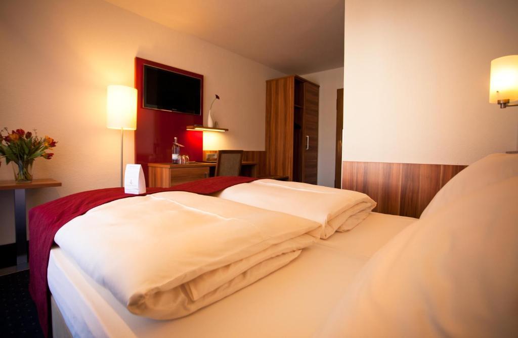 Hotel Knaus Am Hafen