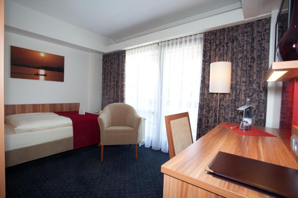 Hotel Knaus Am Hafen Uhldingen-Muehlhofen