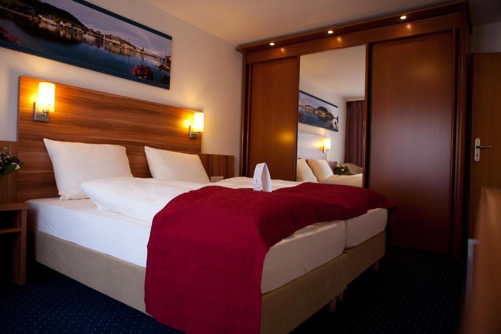 Knaus Am Hafen Hotel Uhldingen-Muehlhofen