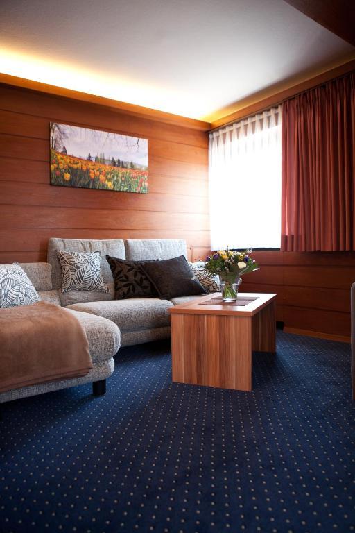 Knaus Am Hafen Hotel 3*