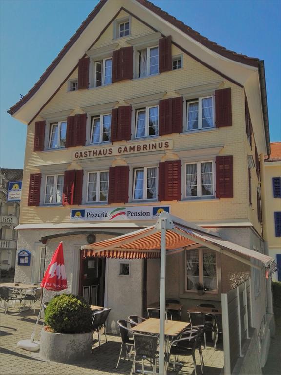 Pizzeria-pension Gambrinus Guest house *