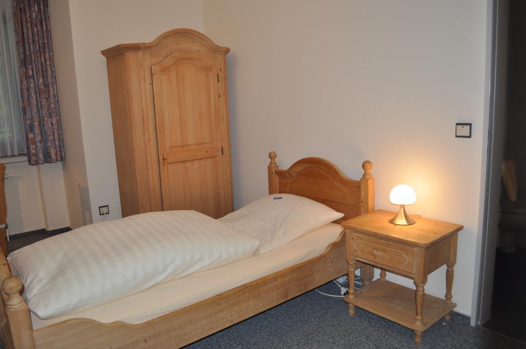 Hellmanns Hotel Bremers Bauerndiele 3*