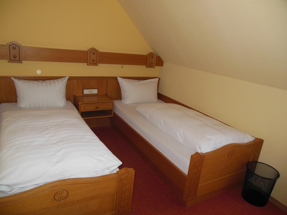 Gruener Baum Inn 2*