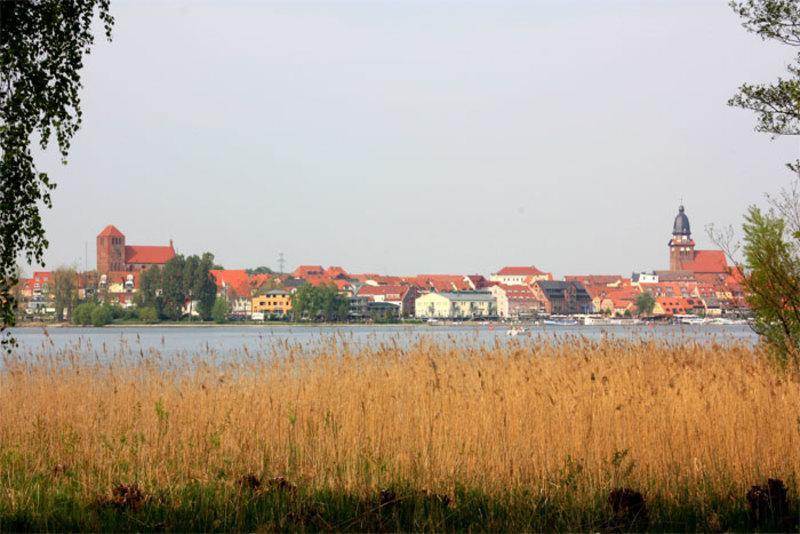 Apartment Ferienhaus Waren 7101 Waren (Müritz)