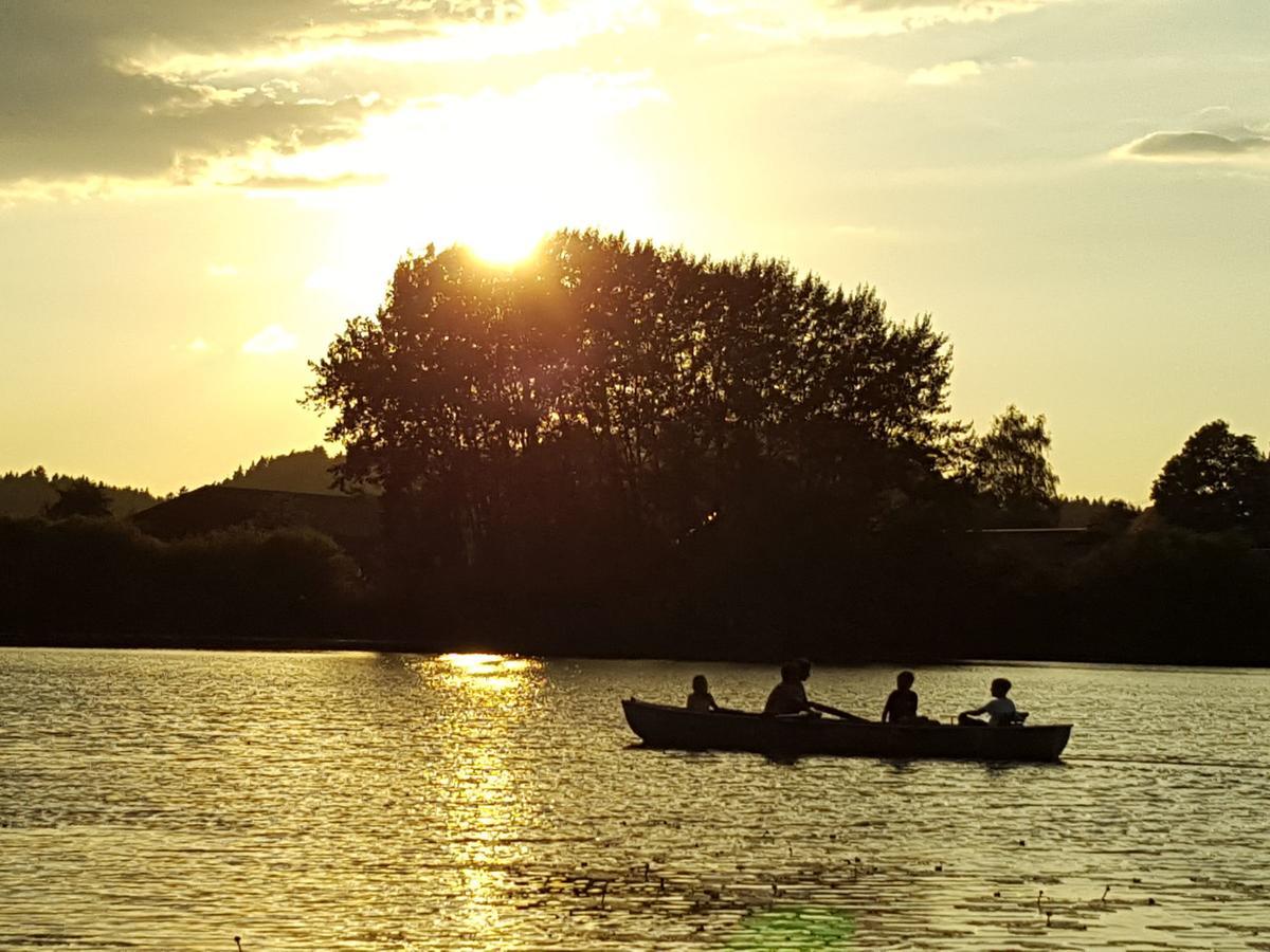 Gastehaus Am Muttelsee * Tettnang
