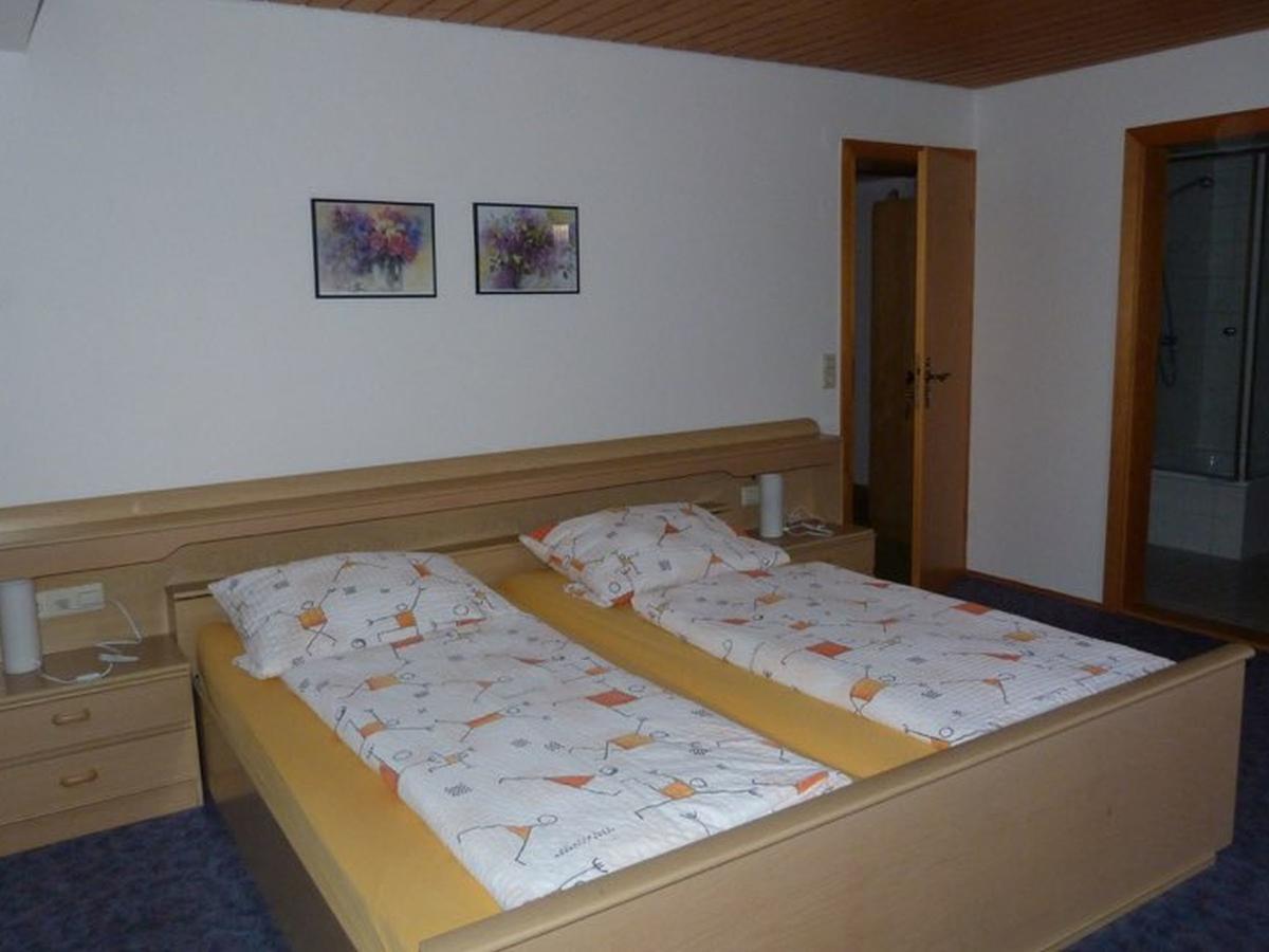 Gastehaus Am Muttelsee Inn