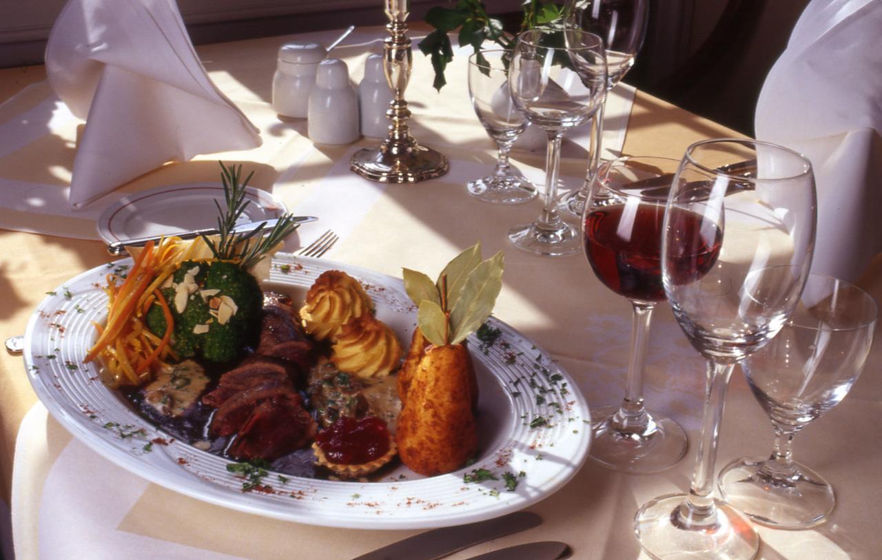 Markgraeflich Badischer Schwanen Hotel Salem (Baden-Wurttemberg)
