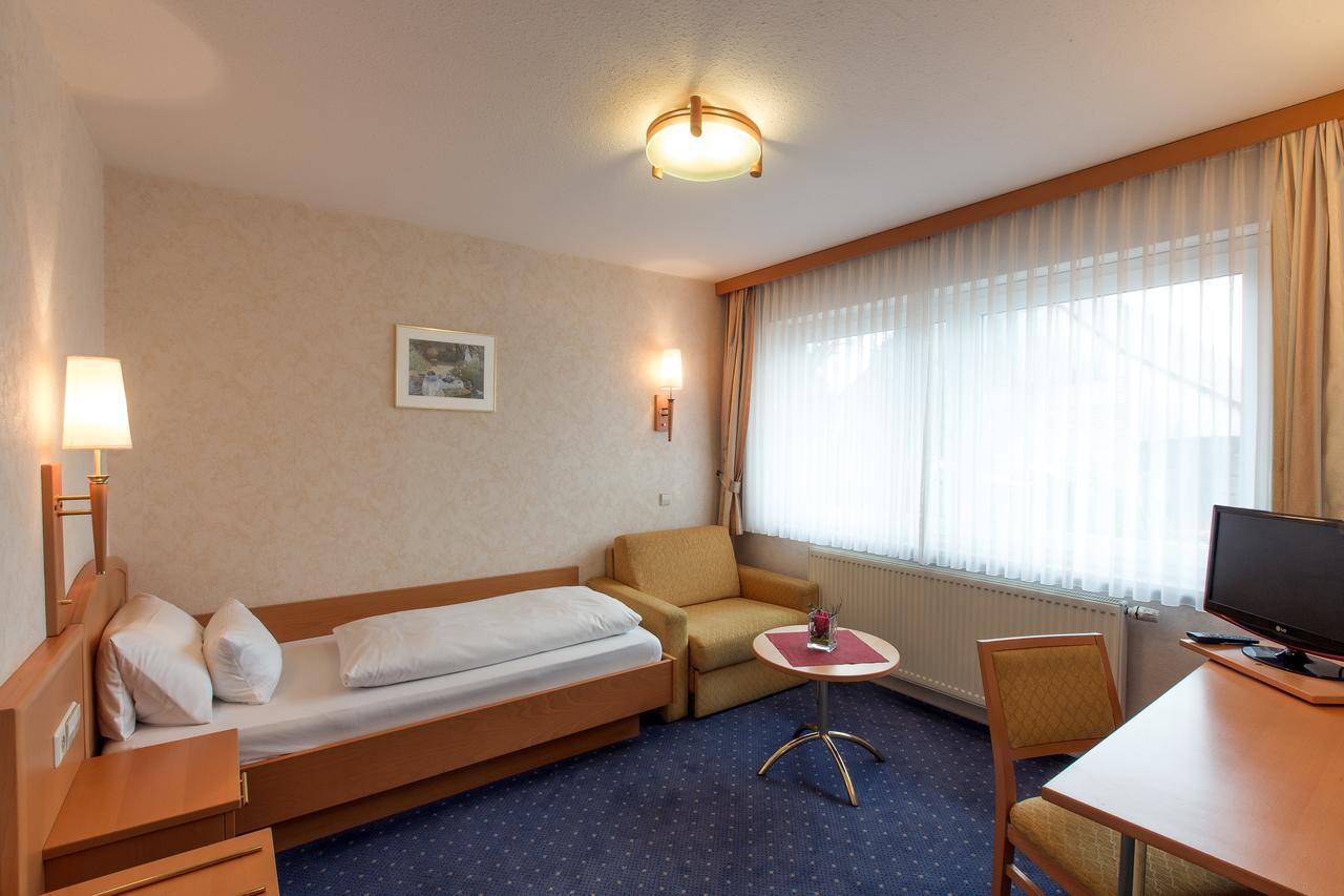 Hotel Hellers Twenty Four Ii -24h-check-in- 3*