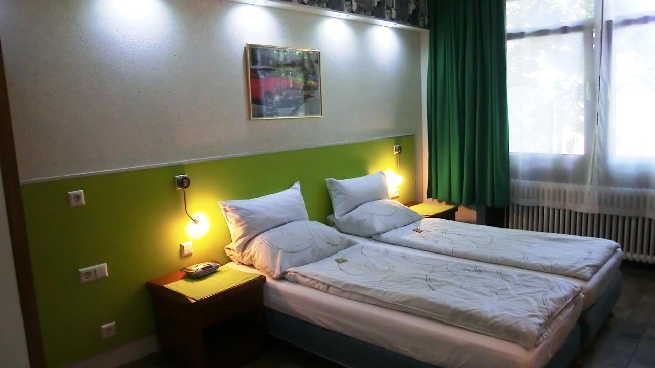 Hotel-Durmersheim Hotel 3*