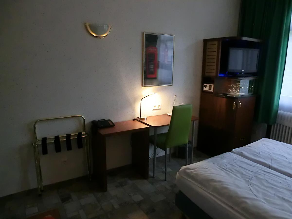Hotel Hotel-Durmersheim 3*