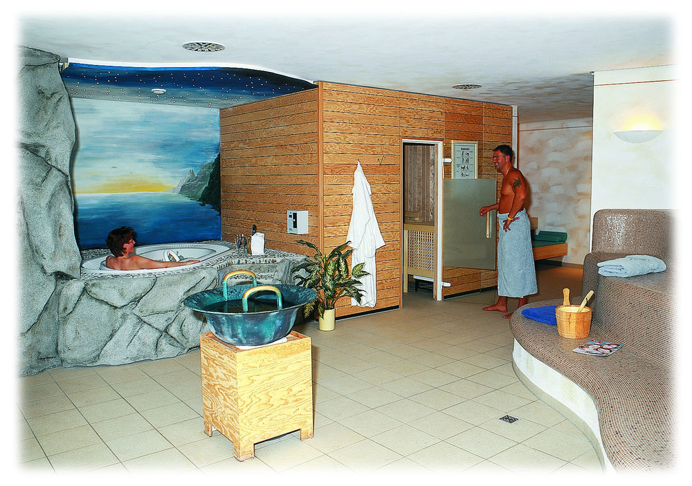 Hellers Twenty Four Ii -24h-check-in- Hotel Friedrichshafen