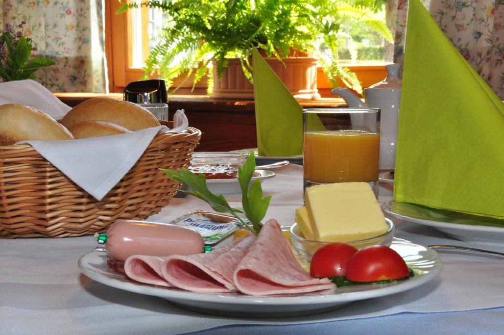 Bernhard Frühstückspension 3*