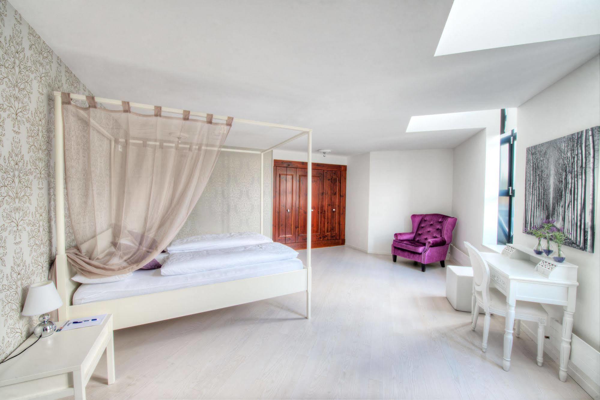 Hotel Chlosterhof 4*