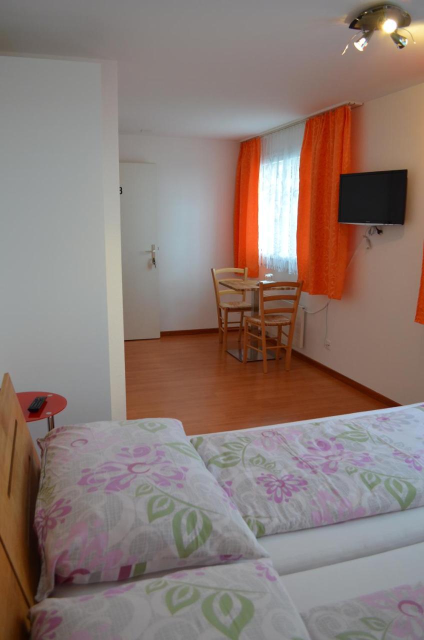 Hotel Schiff *