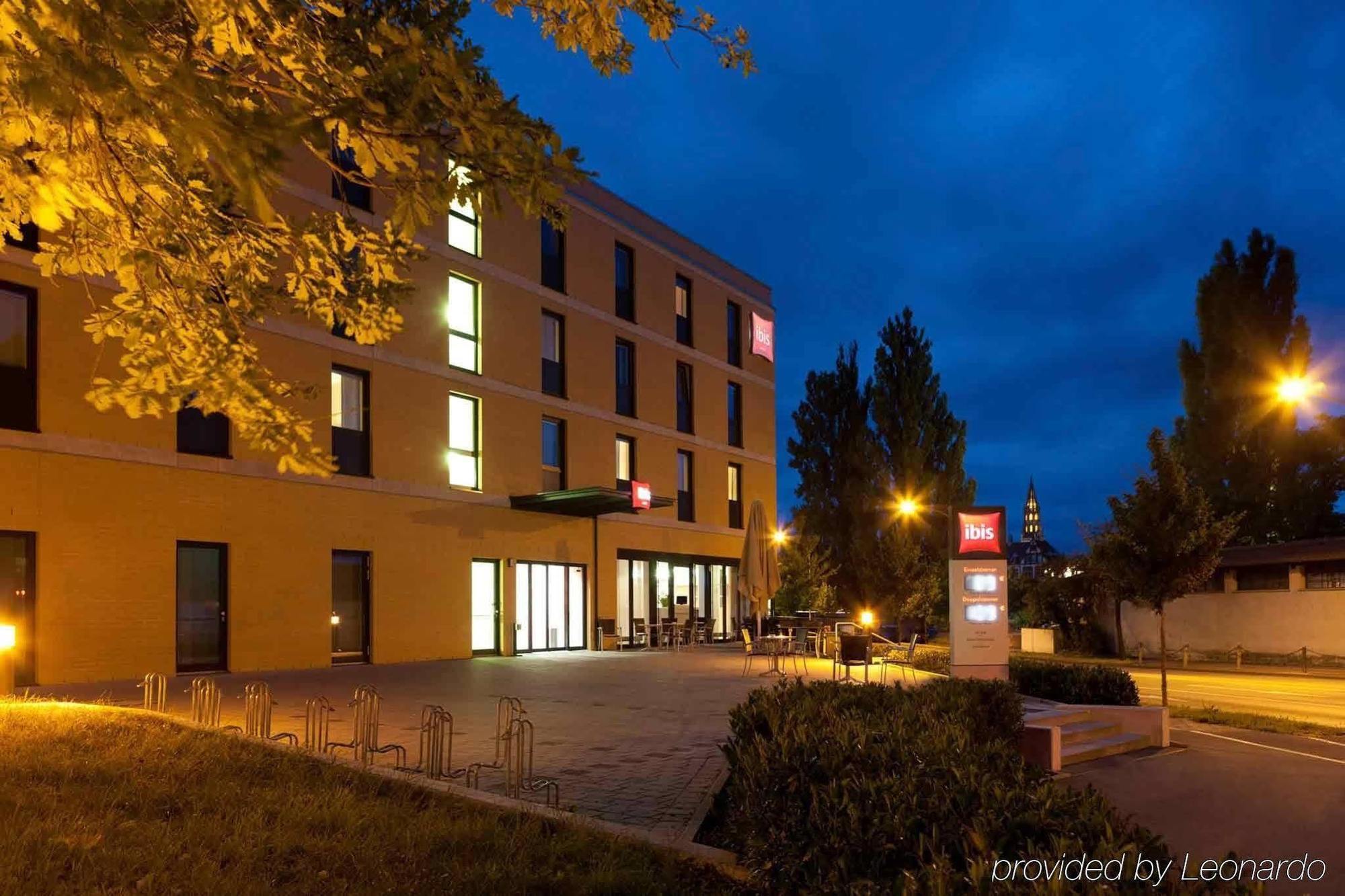 Ibis 3*